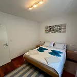 Picturesque Retreat